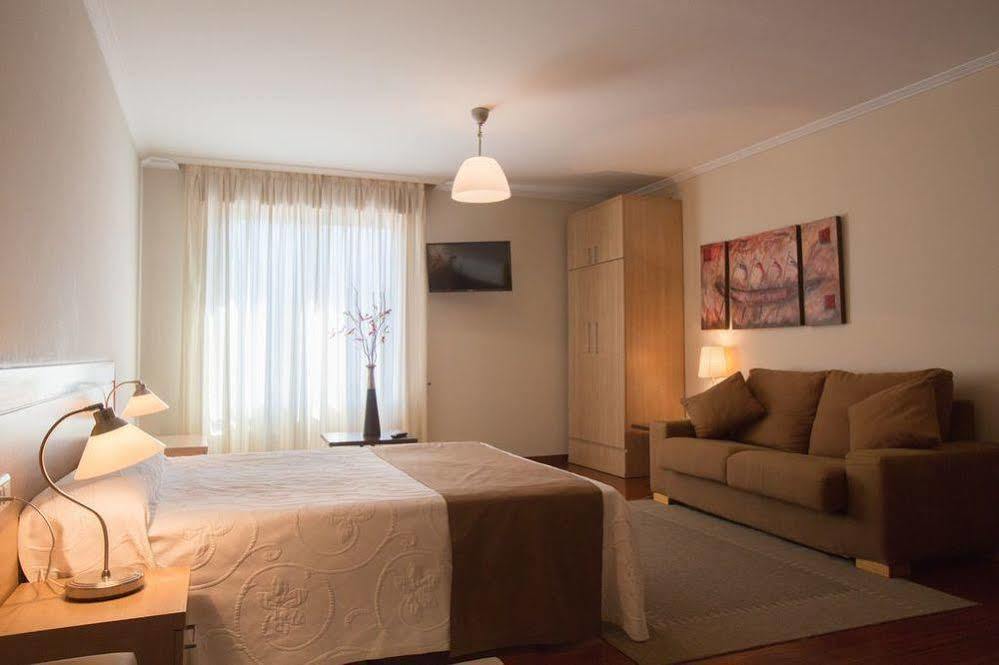 Hotel Apartamentos Dabarca Pontevedra Esterno foto